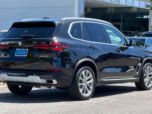 Used 2026 BMW X5 xDrive40i AWD/4WD image 9