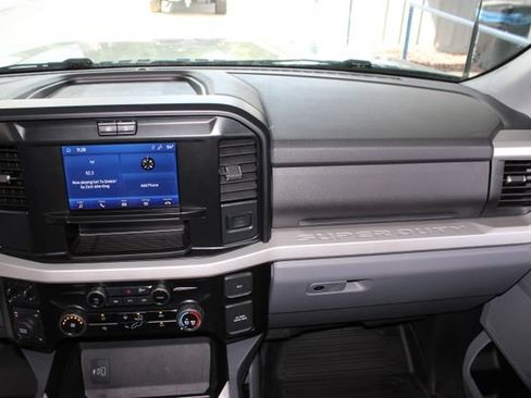 Used 2025 Ford F250 XLT w/ FX4 Off-Road Package AWD/4WD image 27