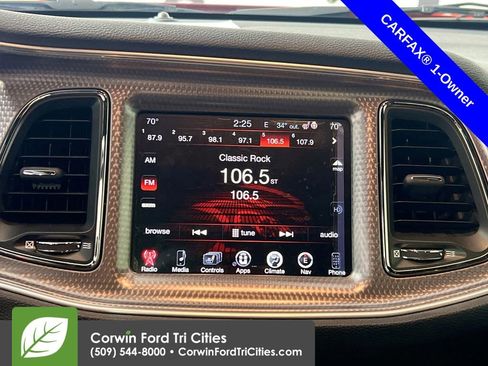 Used 2016 Dodge Challenger SRT Hellcat image 21