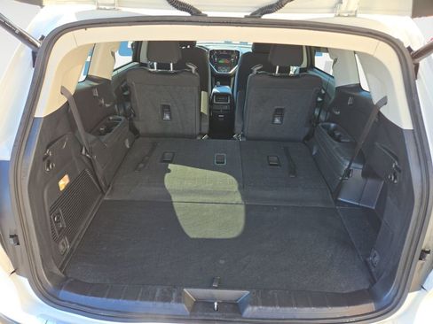 Certified 2023 Subaru Ascent Premium w/ Convenience Package image 16