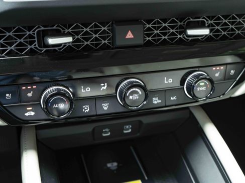 Used 2024 Honda Accord Touring image 32