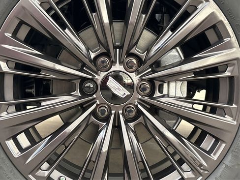 New 2025 Cadillac Escalade ESV Sport w/ LPO, ONYX Package image 13