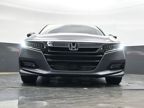 Used 2020 Honda Accord Touring image 27