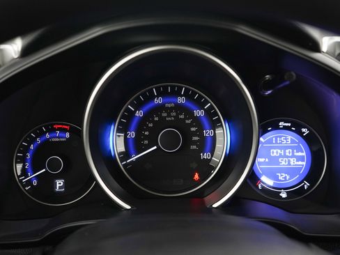 Used 2020 Honda Fit LX image 24