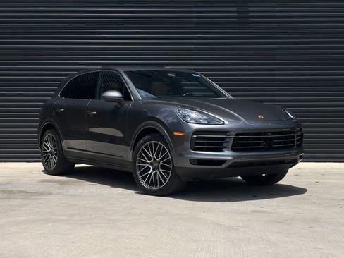 Certified 2023 Porsche Cayenne S AWD/4WD image 9