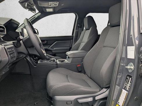 Certified 2025 Toyota 4Runner SR5 image 18