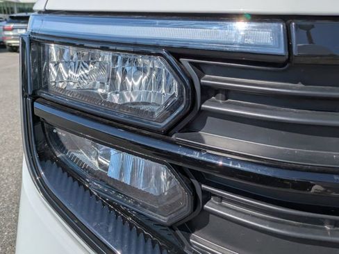 Certified 2025 Ford Expedition Active AWD/4WD image 10