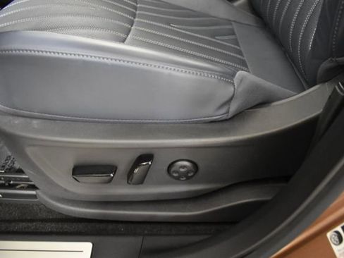 Certified 2023 Nissan Ariya AWD/4WD image 12