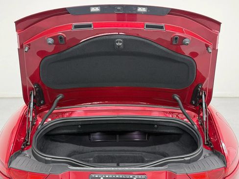 Used 2017 Jaguar F-TYPE R AWD/4WD image 41