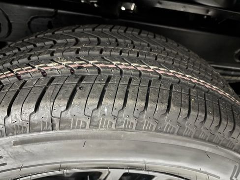 New 2026 GMC Sierra 1500 Elevation image 7