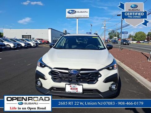 Used 2025 Subaru Crosstrek 2.5i Premium AWD/4WD image 2