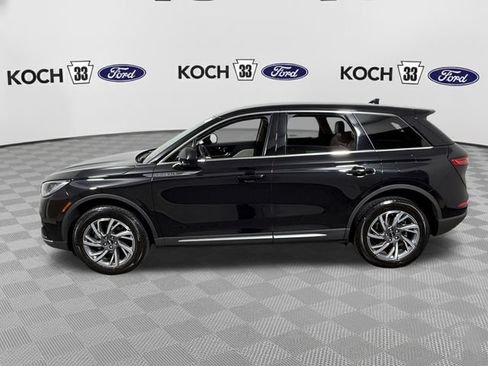 Used 2025 Lincoln Corsair AWD image 4