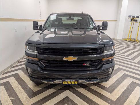 Used 2018 Chevrolet Silverado 1500 LT w/ All Star Edition image 25