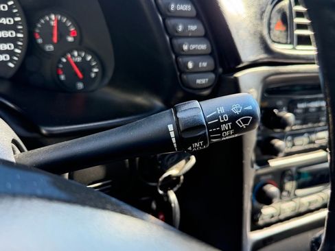 Used 2000 Chevrolet Corvette Convertible image 17