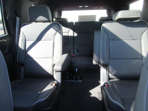 Certified 2024 Chevrolet Tahoe Premier w/ Premium Package image 11