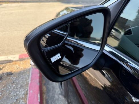 New 2026 Mitsubishi Eclipse Cross LE image 29