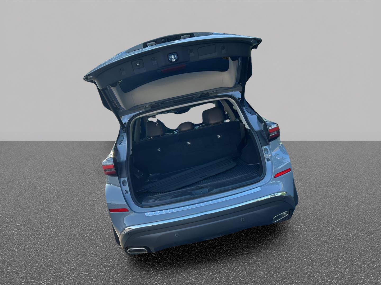 Used 2024 Nissan Murano Platinum w/ Cargo Package FWD image 27