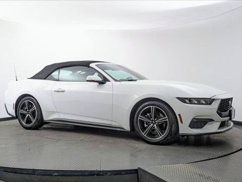 Used 2024 Ford Mustang Premium RWD image 35