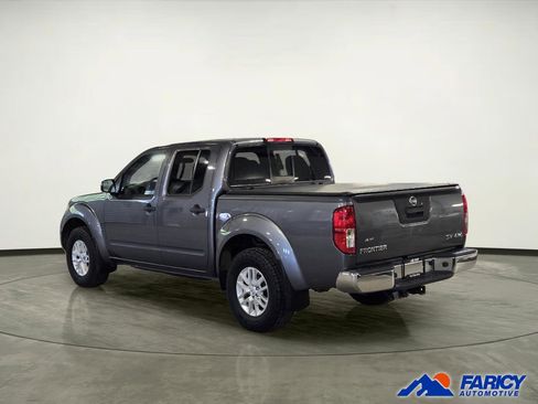 Used 2018 Nissan Frontier SV AWD/4WD image 4