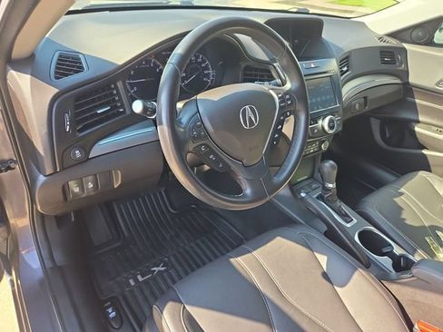 Used 2022 Acura ILX w/ Premium Package FWD image 10