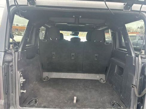 Used 2022 Ford Bronco Wildtrak image 9