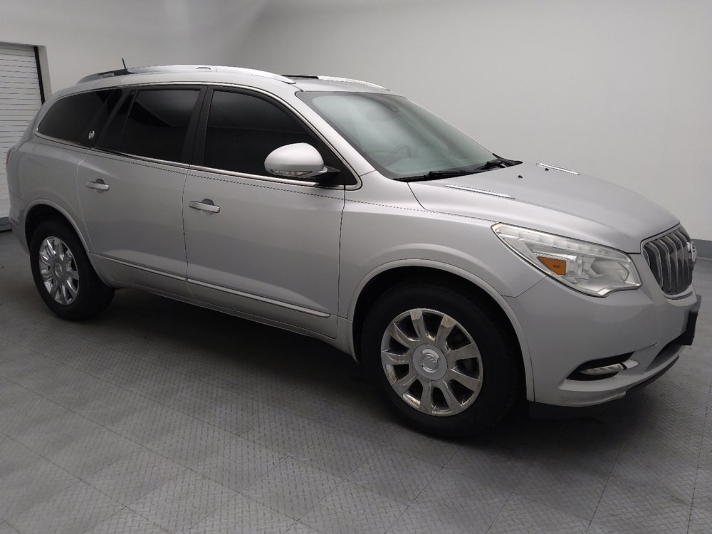 Used 2017 Buick Enclave Leather FWD image 11