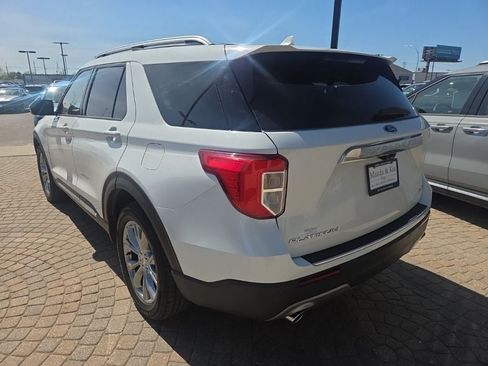 Used 2021 Ford Explorer Limited AWD/4WD image 7