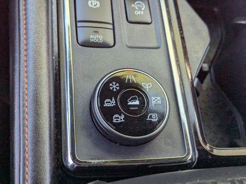 Certified 2024 Nissan Pathfinder Rock Creek image 28