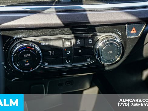 Used 2025 Chevrolet Trax ACTIV w/ Driver Confidence Package FWD image 45