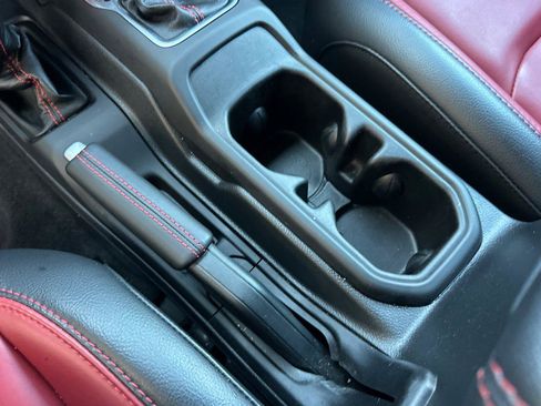 Used 2023 Jeep Wrangler Unlimited Rubicon 4xe image 35