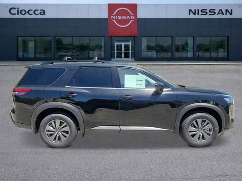 New 2026 Nissan Pathfinder SV AWD/4WD image 7