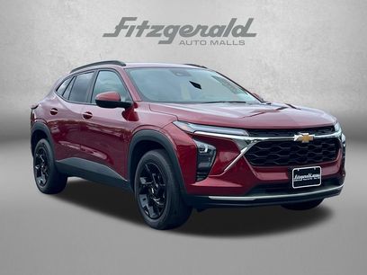 Used 2025 Chevrolet Trax LT