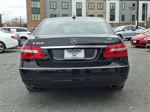 Used 2011 Mercedes-Benz E 350 4MATIC Sedan image 5