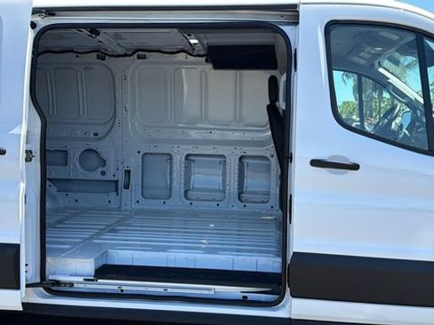 New 2026 Ford Transit 250 Low Roof RWD image 10