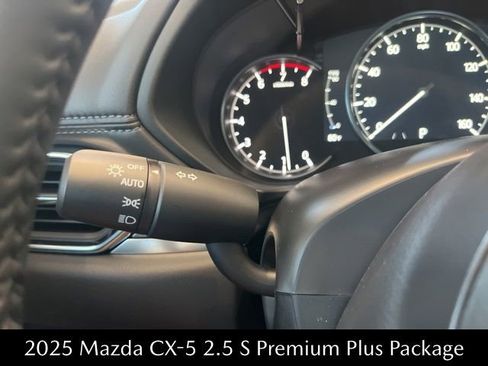New 2025 MAZDA CX-5 AWD 2.5 S w/ Premium Plus Pkg image 12