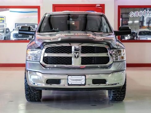 Used 2023 RAM 1500 Classic SLT w/ Trailer & Traction Group image 9