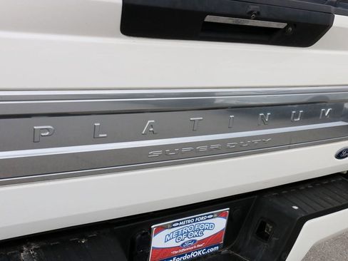 Used 2022 Ford F250 Platinum w/ Tremor Off-Road Package image 9