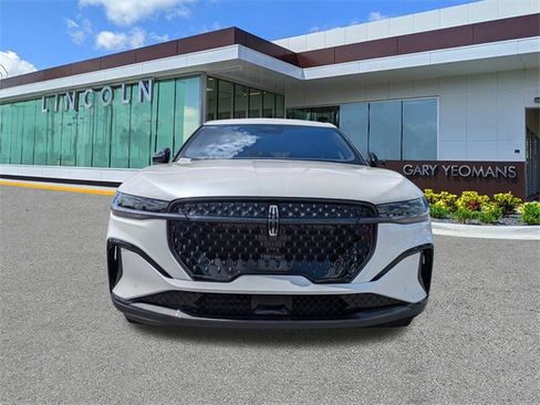 New 2025 Lincoln Nautilus Premier w/ Jet Appearance Package image 9