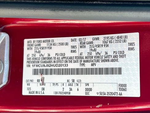 Used 2017 Ford Escape Titanium AWD/4WD image 35