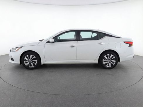 Used 2023 Nissan Altima 2.5 S FWD image 5