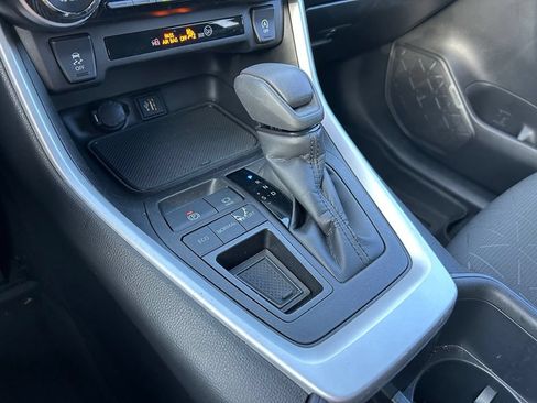 Used 2023 Toyota RAV4 XLE w/ Convenience Package FWD image 28