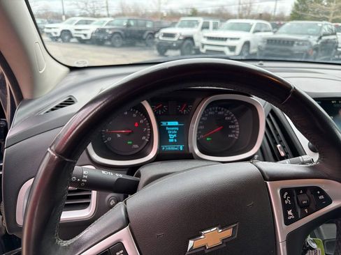 Used 2016 Chevrolet Equinox LT w/ Convenience Package image 9