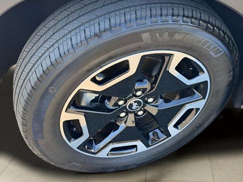 Used 2024 Ford Bronco Sport Outer Banks w/ Tech Package AWD/4WD image 23