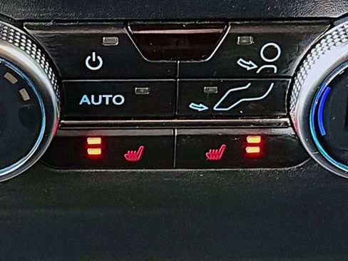 Used 2024 Ford Expedition Limited image 44