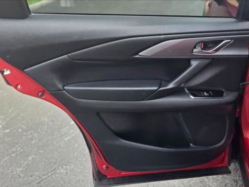 Used 2023 MAZDA CX-9 Touring Plus image 17