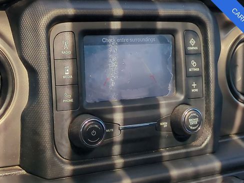 Used 2018 Jeep Wrangler Sport image 49