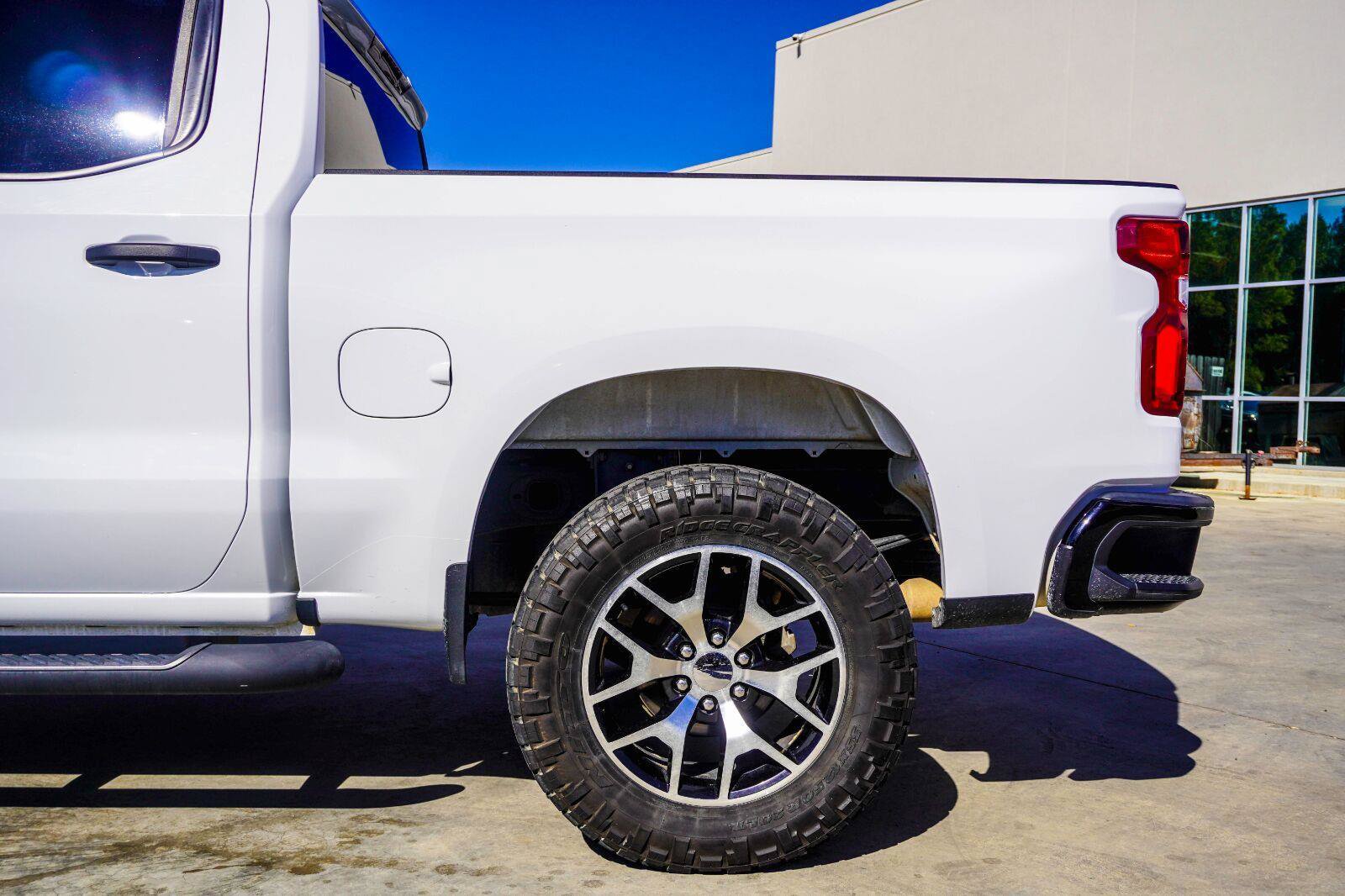 Used 2021 Chevrolet Silverado 1500 Custom Trail Boss w/ Realtree Special Edition AWD/4WD image 7