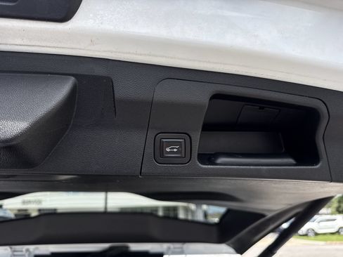Used 2019 GMC Acadia SLT FWD image 34