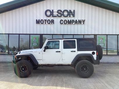 Used 2013 Jeep Wrangler Unlimited Rubicon w/ Connectivity Group