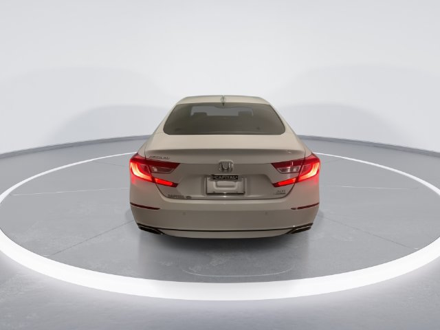 Used 2019 Honda Accord Touring image 5